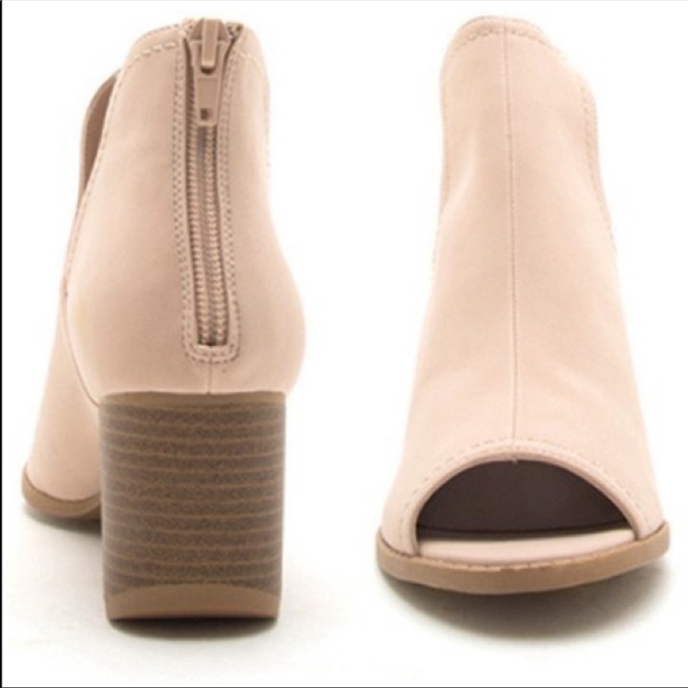 Nude/Natural Peep toe ankle split bootie - Picture 3 of 5